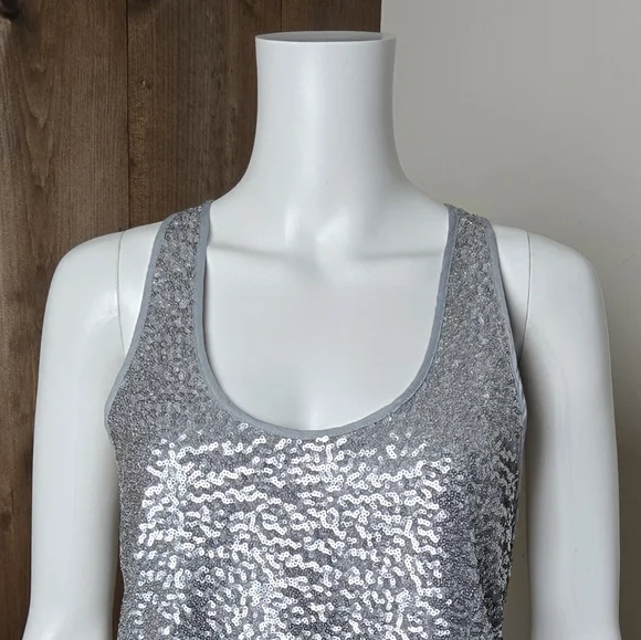NWT GAP Silver Sequin Scoop Neck Dressy Tank Top - Picture 6 of 12